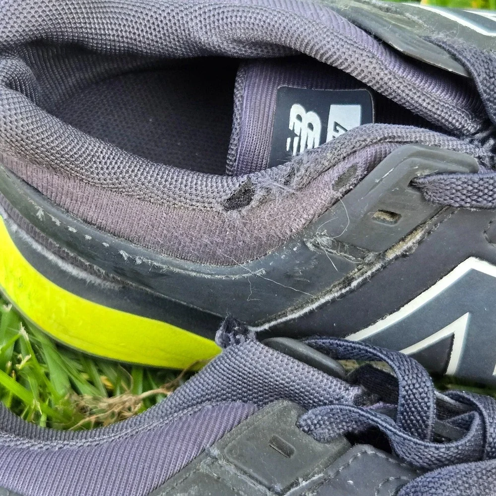 New balance 247 Big Kids size 3 shoes gray athletic running sneakers‎